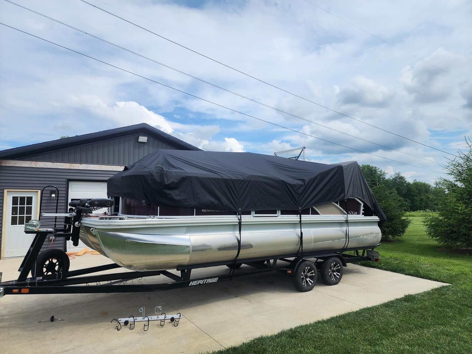 5-Ply 1600D+1200D Pontoon Boat Cover - Fully Waterproof & Ultra-Durable Tear-Resistant, with Large Storage Bag & Reinforced Windproof Straps (Fits 17'-20' Length,102" Width) - Image 7