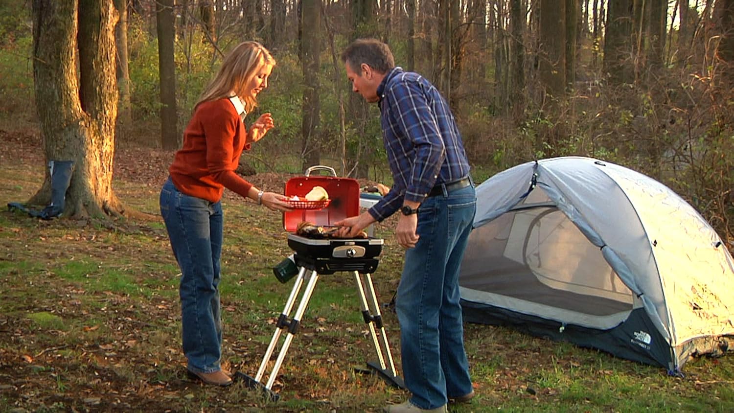Cuisinart Petite Gourmet Portable Gas Grill with VersaStand, Compact Portable Grill Propane, 150 Sq. In. Cooking Surface, 5,500 BTU Burner Small Gas Grills for Camping, BBQ, Adjustable Base, Handles - Image 6
