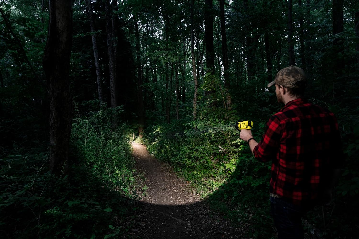 Streamlight 44910 WayPoint 400 1400-Lumen 400,000-Candela Rechargeable Handheld LED Spotlight for Outdoor, Marine, and Emergency Use, Yellow - Image 8